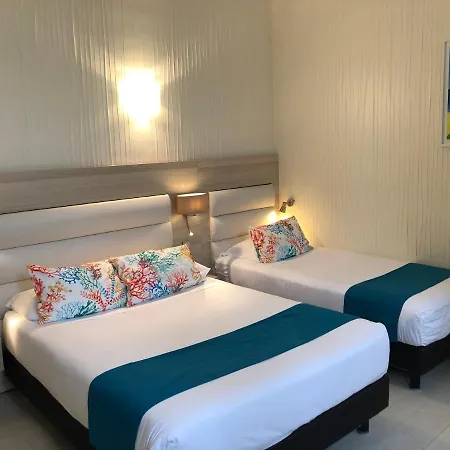 Golf Hotel