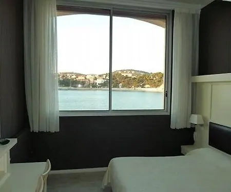 Hotel Golf 2*